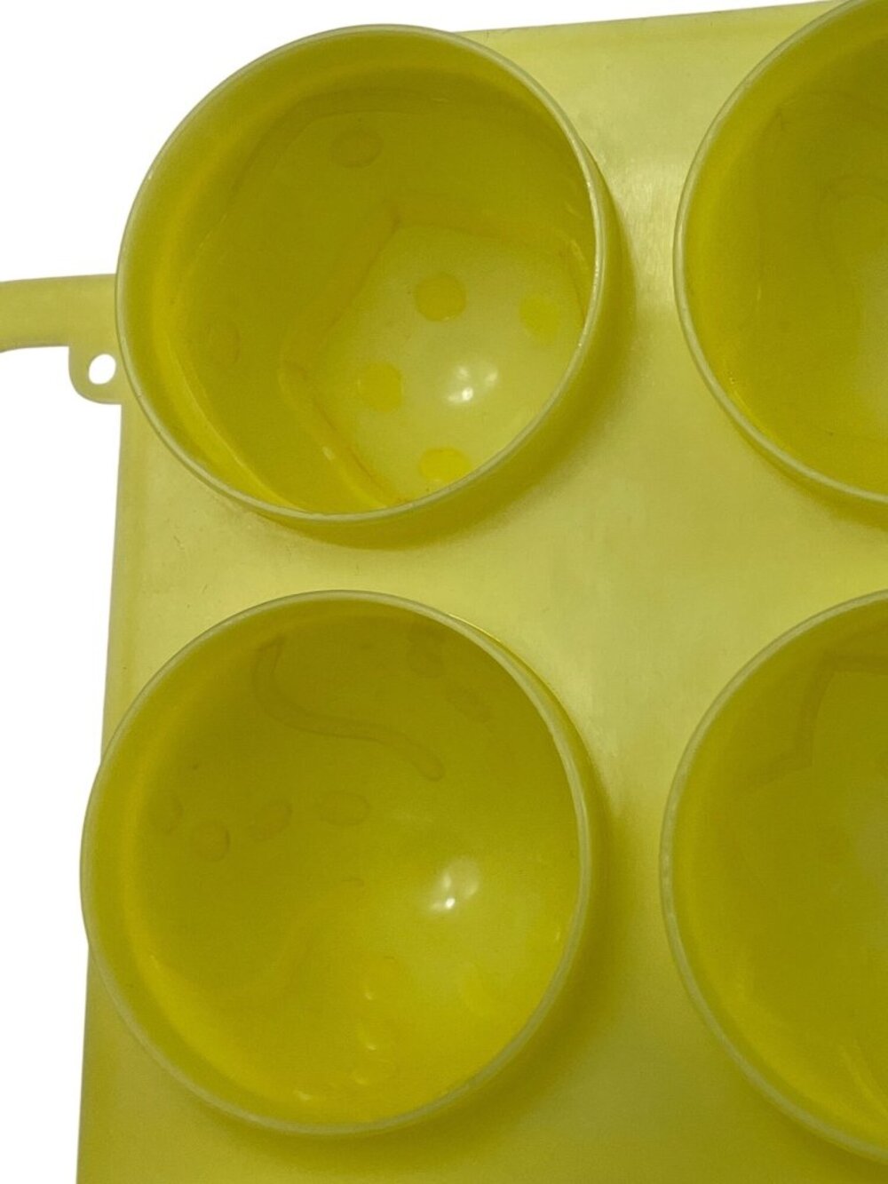 Two 2 Vintage Pink & Yellow Smooth Jello Jigglers Easter Egg Molds Jello Shots - Picture 7 of 9